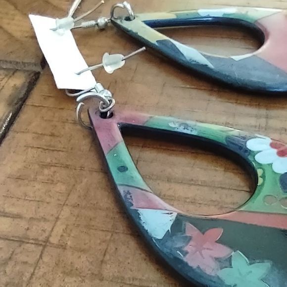 Cut Out Teardrop‎ Colorful Floral Drop Dangle Earrings - Picture 7 of 7